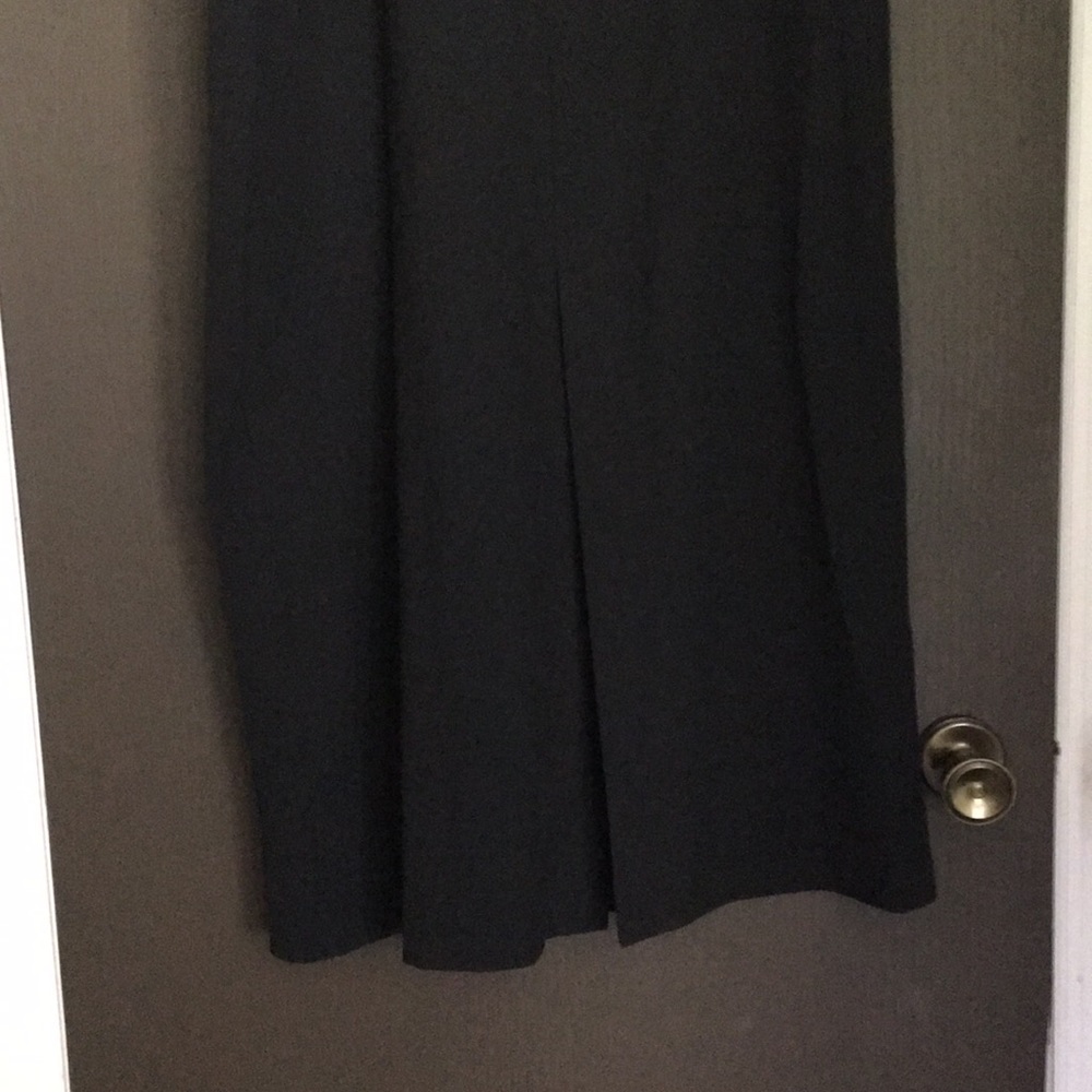 Long black OldNavy skirt - Picture 7 of 7